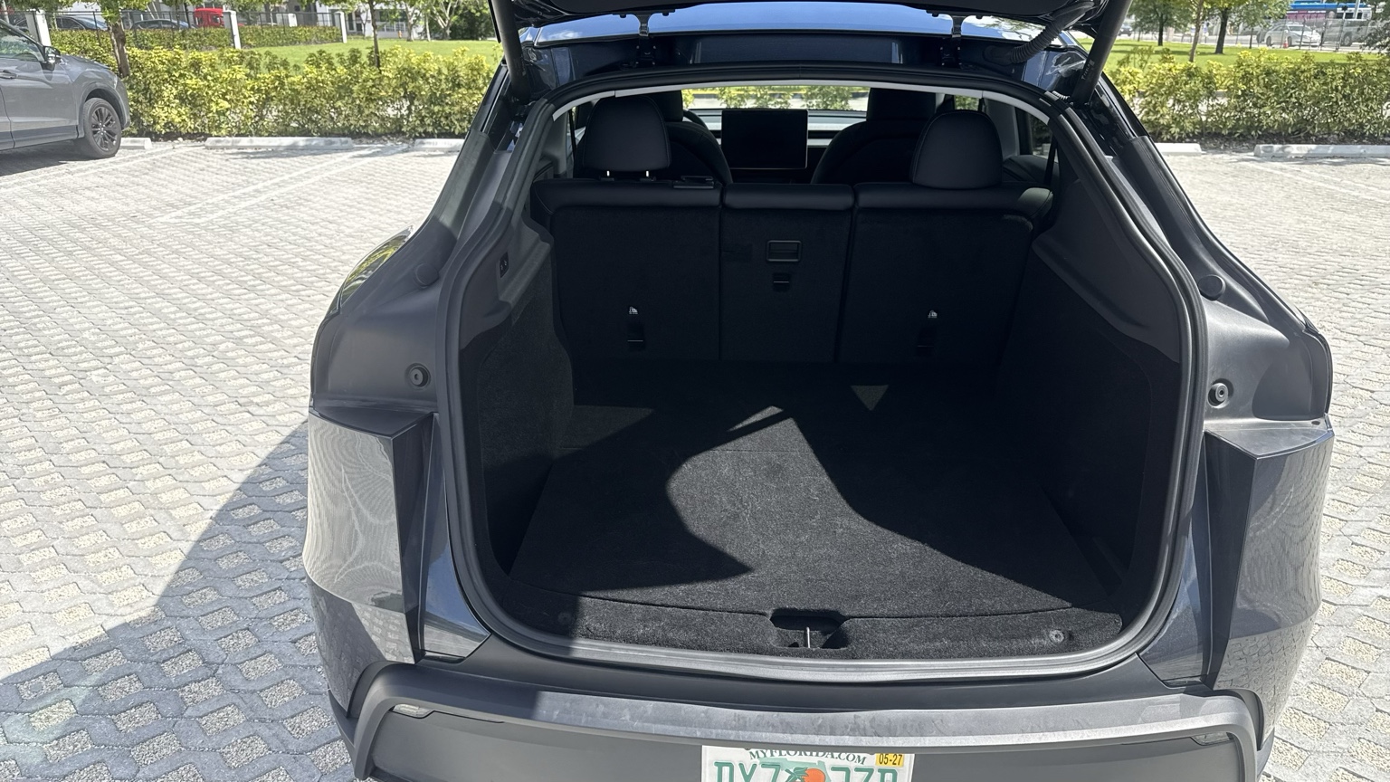 Tesla Model Y Premium photo 9
